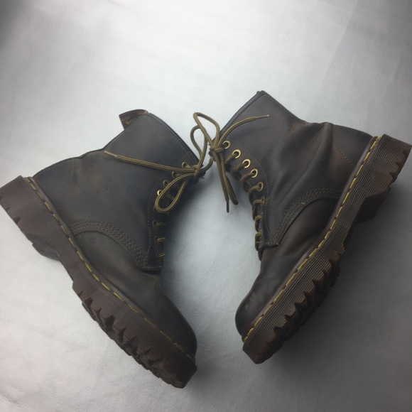 doc martens 1460 wintergrip